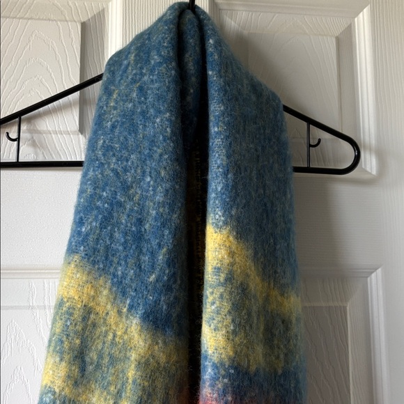 NATURAL LIFE Cuddle Up Cozy Scarf - Sedona - Picture 3 of 10